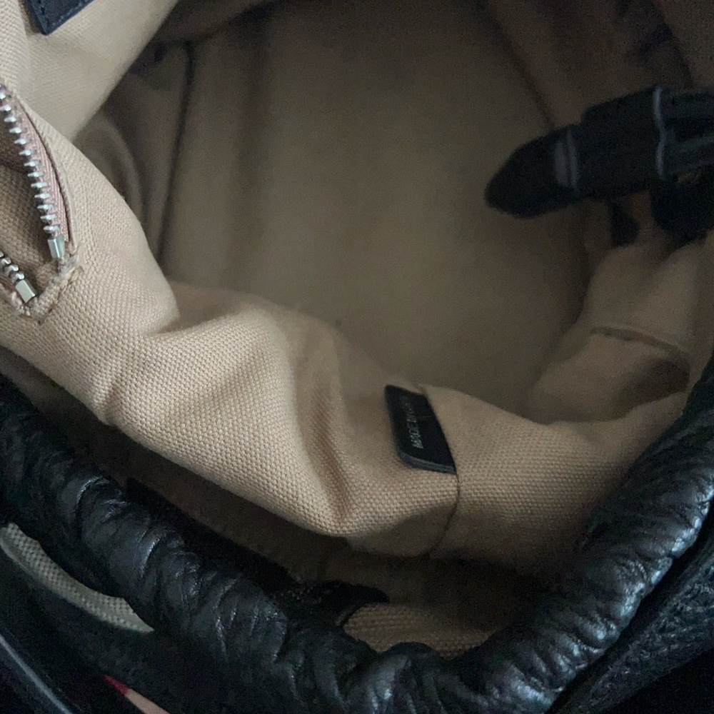 Burberry bag - Picture 9 of 12